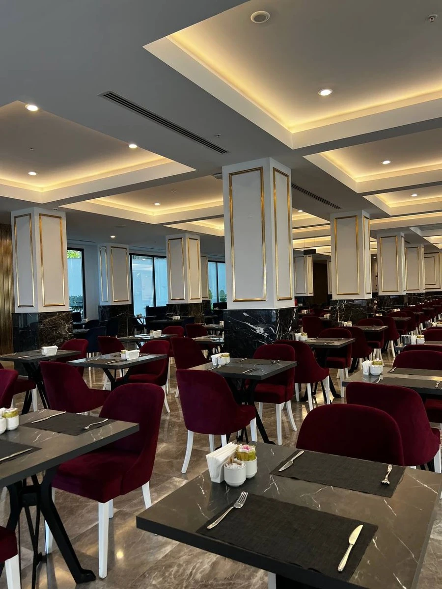 Фото отеля GRANADA LUXURY RED ADULTS ONLY