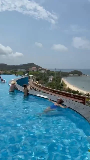 Фото отеля Harman Resort Hotel Sanya