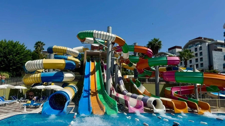 Фото отеля LONICERA WORLD HOTEL