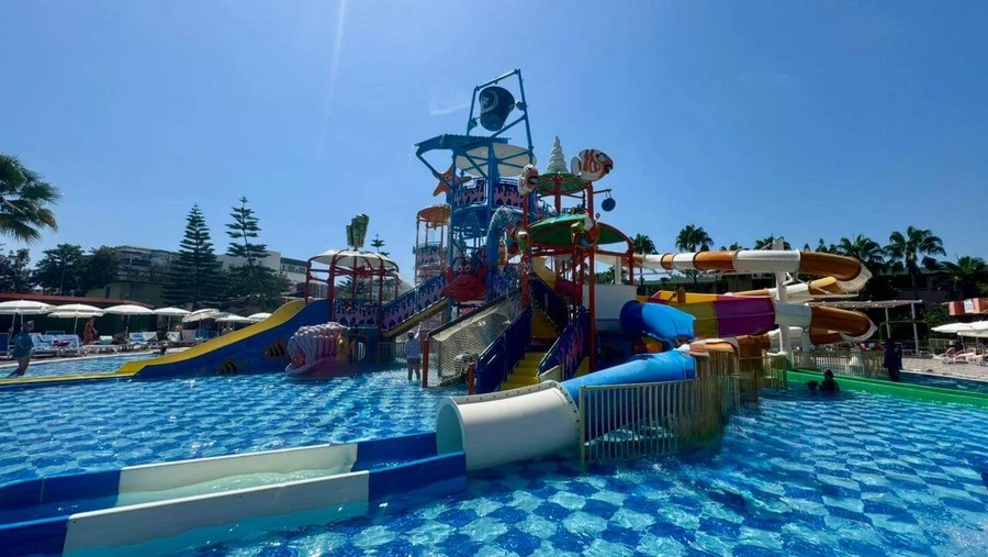 Фото отеля LONICERA WORLD HOTEL