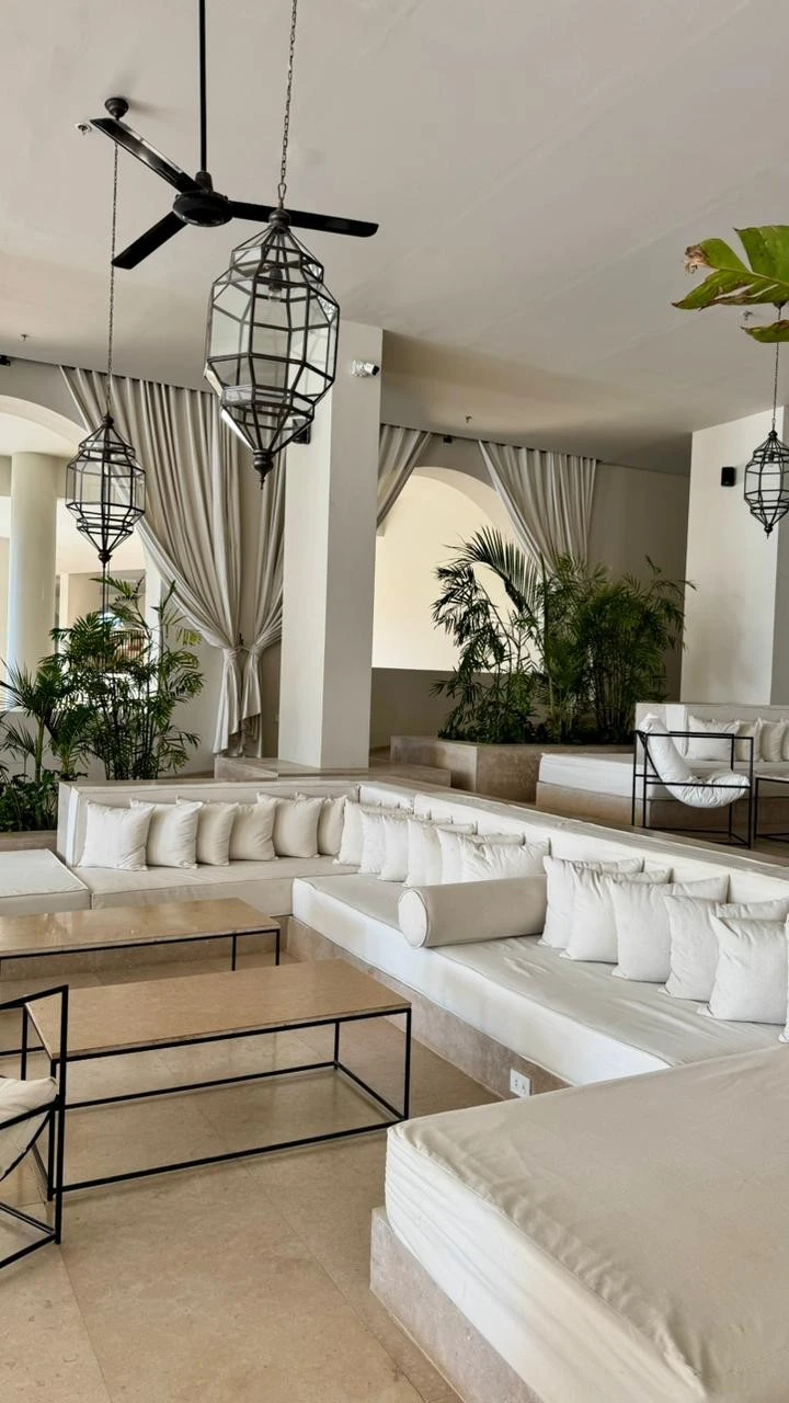 Фото отеля SERRY BEACH RESORT