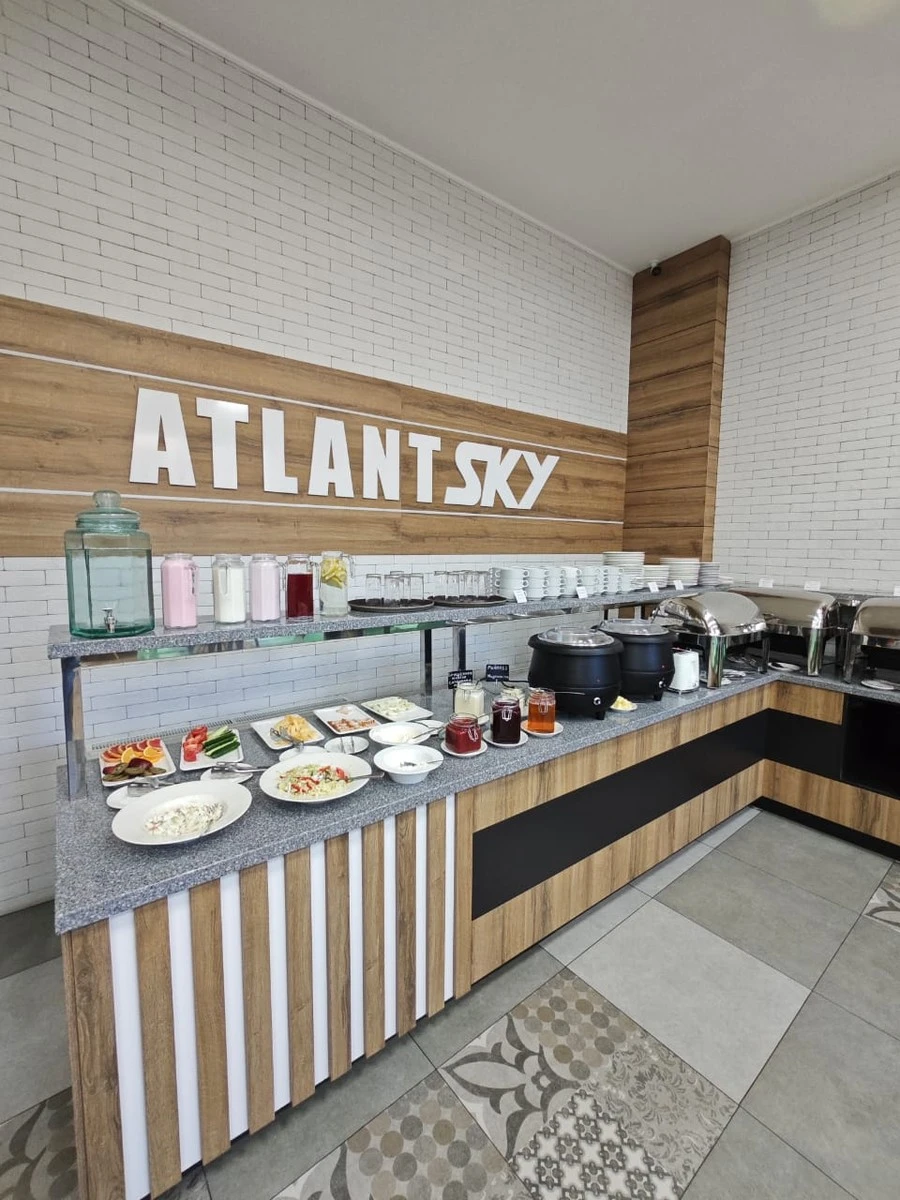 Фото отеля АТЛАНТ SKY (БЫВ. ТРОЙКА)