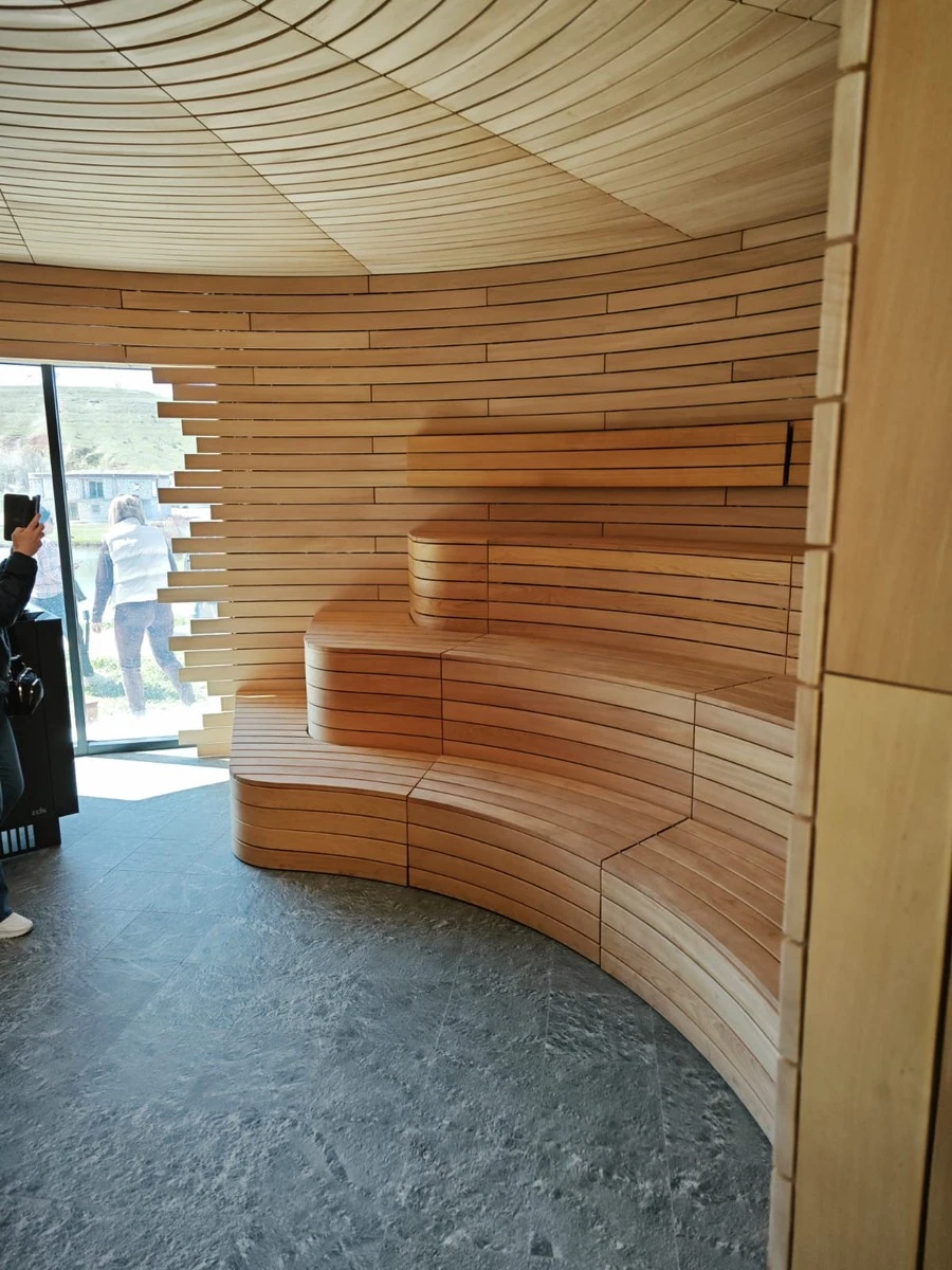 Фото отеля РАССВЕТЫ И ЗАКАТЫ (БЫВШ. ЧЕРНОМОРЕЦ САНАТОРИЙ ПЕСЧАНОЕ)