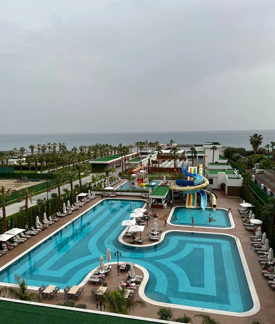 Фото отеля SERENITY QUEEN HOTEL