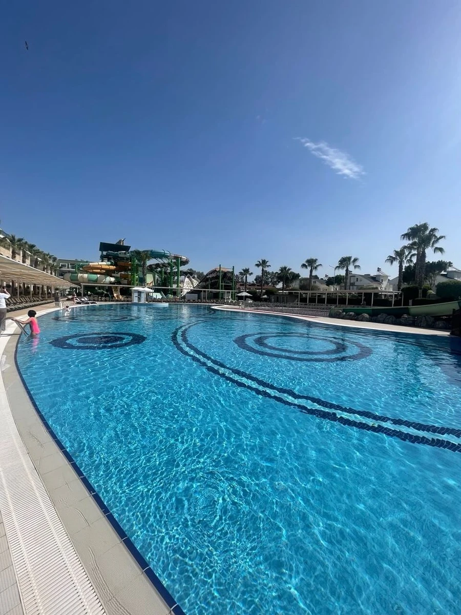 Фото отеля CRYSTAL WATERWORLD RESORT & SPA